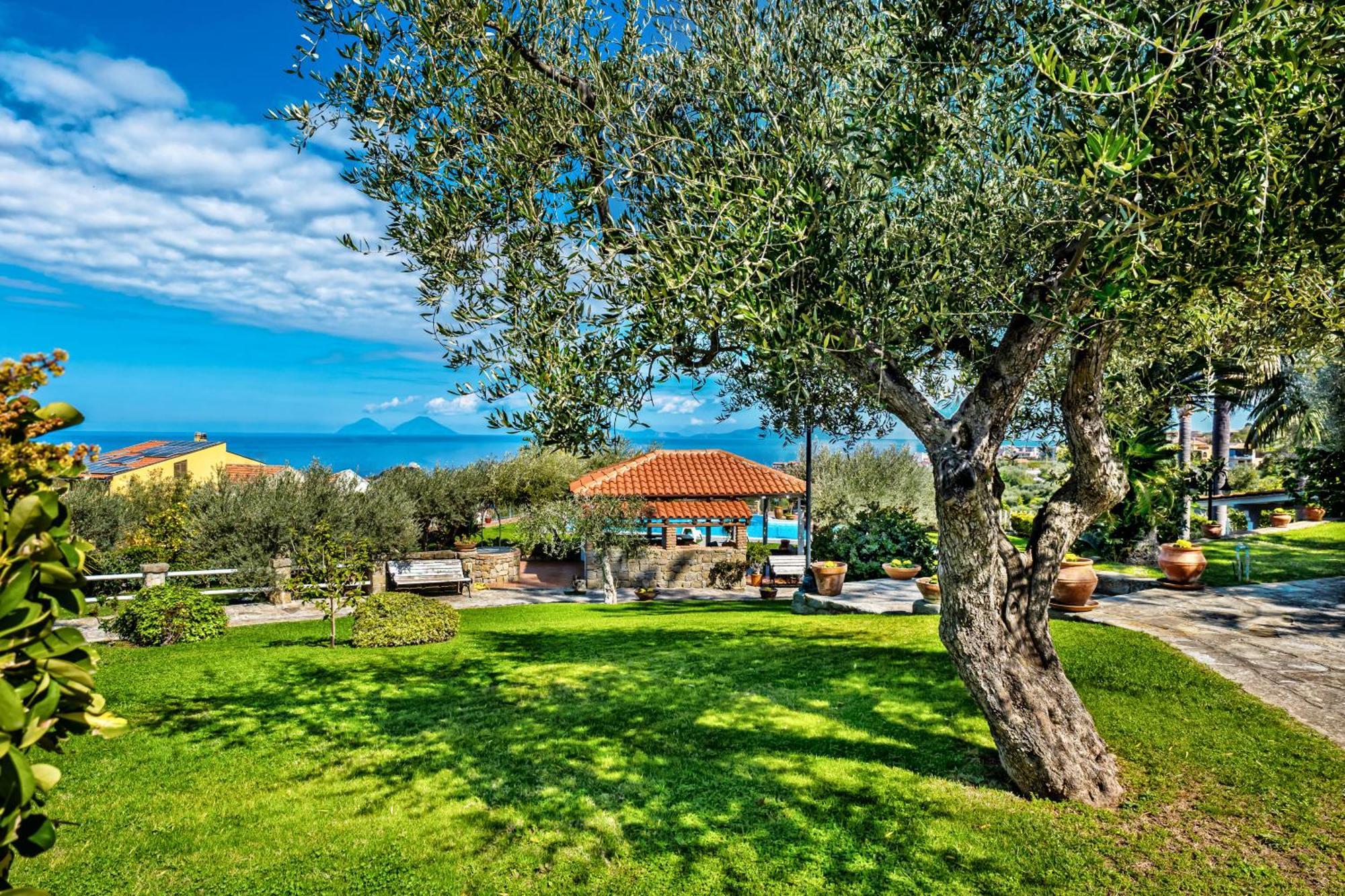 B&B Villa Bency Capo d'Orlando Exterior photo