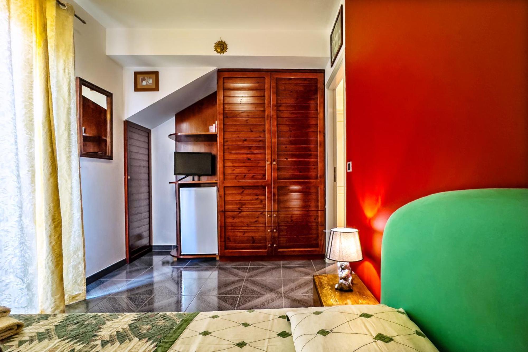 B&B Villa Bency Capo d'Orlando Exterior photo